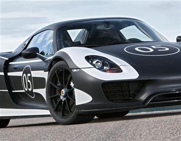 بورش 918 سبايدر رياضية وصديقة للبيئة